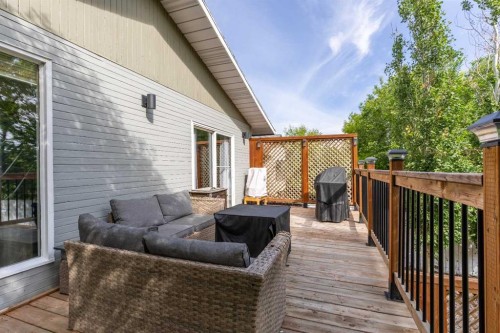 130 Chippewa Crescent West, Lethbridge, AB - Outdoor With Deck Patio Veranda With Exterior