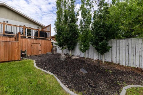 130 Chippewa Crescent West, Lethbridge, AB - Outdoor