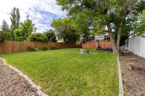130 Chippewa Crescent West, Lethbridge, AB - Outdoor With Backyard