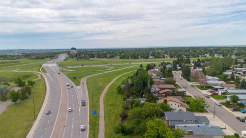 130 Chippewa Crescent West, Lethbridge, AB - Outdoor With View