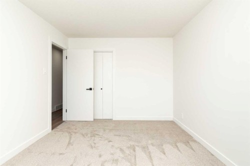 3618 Forestry Avenue South, Lethbridge, AB - Indoor Photo Showing Other Room