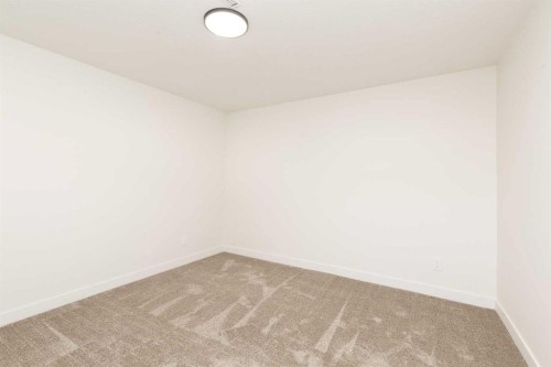 3618 Forestry Avenue South, Lethbridge, AB - Indoor Photo Showing Other Room