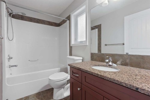 432 Firelight Point West, Lethbridge, AB 