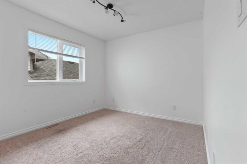 432 Firelight Point West, Lethbridge, AB 