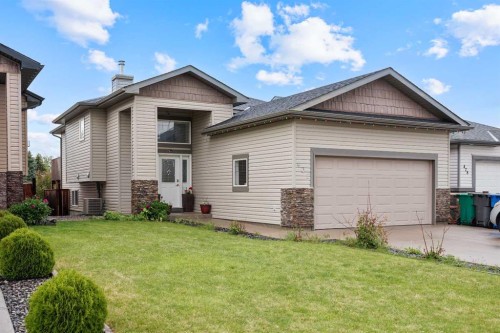 432 Firelight Point West, Lethbridge, AB 