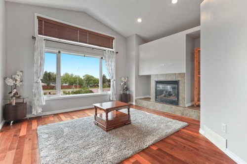 432 Firelight Point West, Lethbridge, AB 