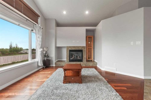 432 Firelight Point West, Lethbridge, AB 