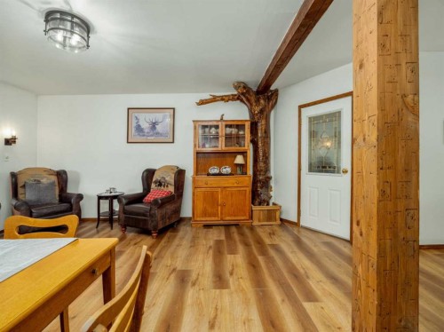 17 Pine Place, Coalhurst, AB 