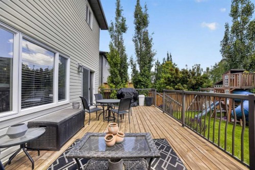 318 Twinriver Road West, Lethbridge, AB 