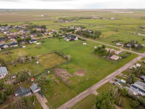 225 5Th Street, Stirling, AB 
