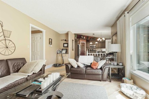 82 Sherwood Boulevard West, Lethbridge, AB 