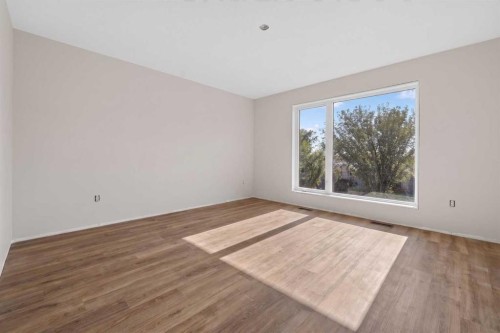 925 7 Street South, Lethbridge, AB 