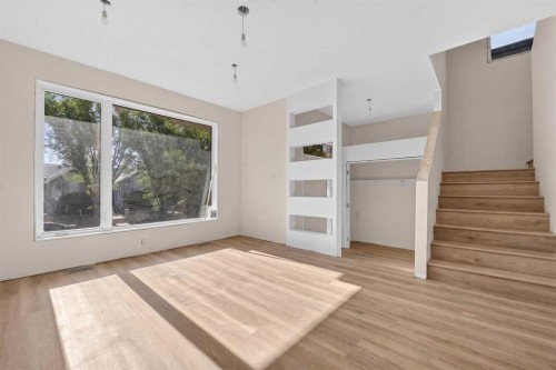 925 7 Street South, Lethbridge, AB 