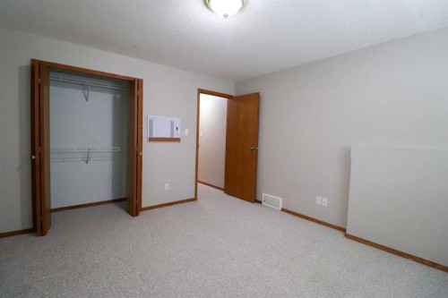 210 Chilcotin Road West, Lethbridge, AB 