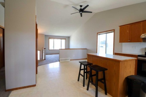 210 Chilcotin Road West, Lethbridge, AB 