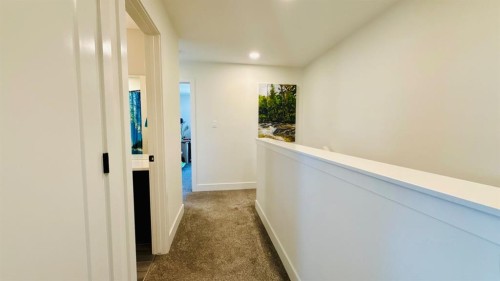1064 Coalbrook Gate West, Lethbridge, AB 