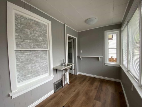 705 227 Street, Hillcrest, AB - Indoor Photo Showing Other Room