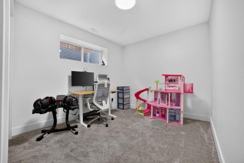 4319 Fairmont Gate South, Lethbridge, AB 