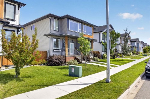 4319 Fairmont Gate South, Lethbridge, AB 