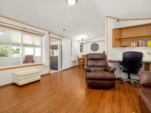22 Westover Crescent, Claresholm, AB 