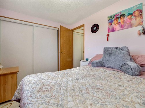 22 Westover Crescent, Claresholm, AB 