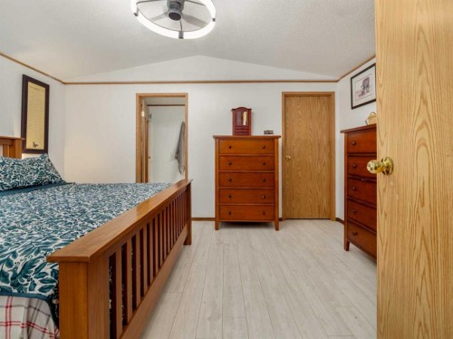22 Westover Crescent, Claresholm, AB 