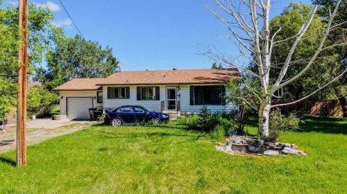 81 E 2 Avenue NORTH Magrath, AB T0K 1J0