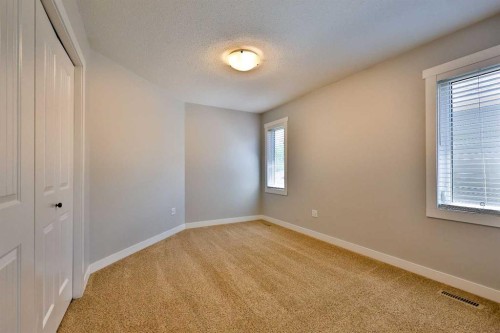 1988 Parkside Way, Coaldale, AB 