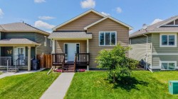 1988 Parkside Way  Coaldale, AB T1M 0B9
