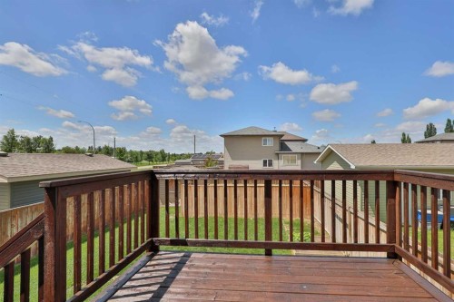 1988 Parkside Way, Coaldale, AB 