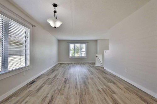 1988 Parkside Way, Coaldale, AB 