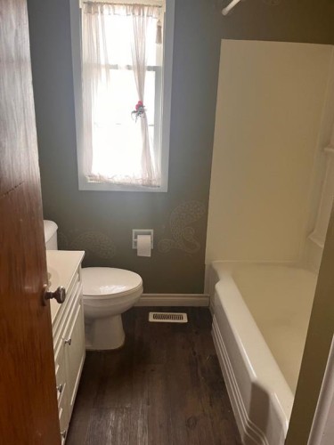 213 2Nd Avenue, Milk River, AB 