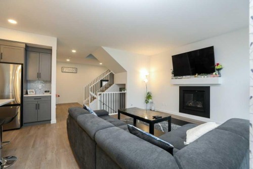 4529 31 Avenue South, Lethbridge, AB 