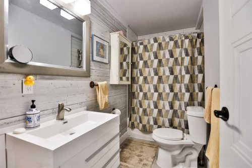 278 N 100 E, Raymond, AB 