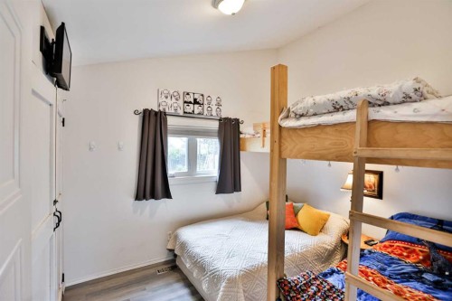 278 N 100 E, Raymond, AB 