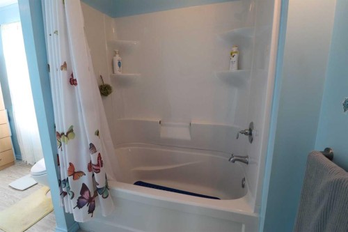 2209 21 A Avenue, Coaldale, AB 