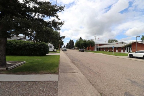 2209 21 A Avenue, Coaldale, AB 