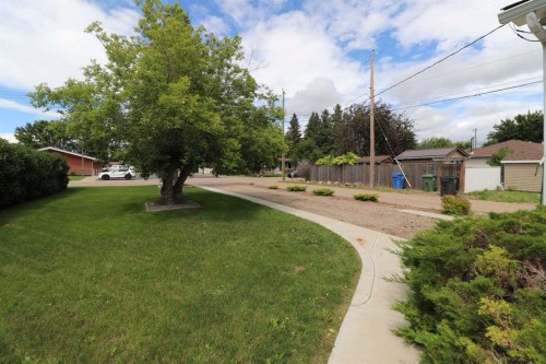 2209 21 A Avenue, Coaldale, AB 