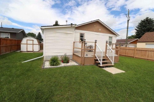 2209 21 A Avenue, Coaldale, AB 