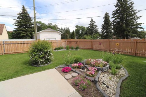 2209 21 A Avenue, Coaldale, AB 