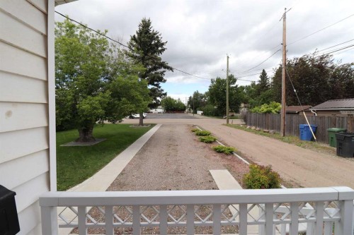 2209 21 A Avenue, Coaldale, AB 