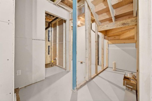 4337 28 Avenue South, Lethbridge, AB 