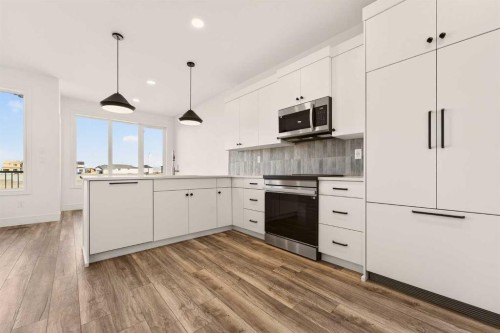 4337 28 Avenue South, Lethbridge, AB 