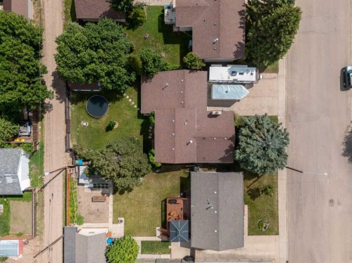 5205 40 Avenue, Taber, AB 