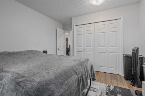 304-855 Columbia Boulevard West, Lethbridge, AB 