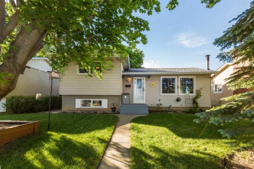 57 Honeysuckle Road NORTH Lethbridge, AB T1H 4J7