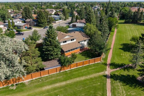 111 Temple Crescent West, Lethbridge, AB 