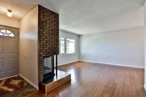 414 12 Avenue North, Lethbridge, AB 