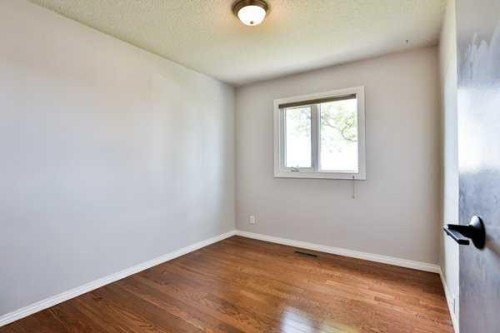 414 12 Avenue North, Lethbridge, AB 