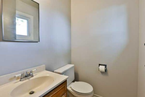 414 12 Avenue North, Lethbridge, AB 